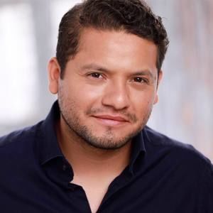 Meet your Posher, Carlos